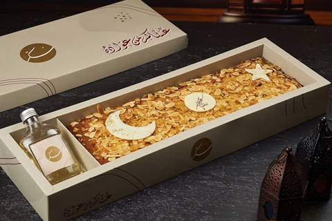 بسبوسة قشتة