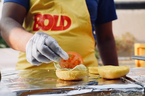 بولد برجر ل١٠٠ شخص