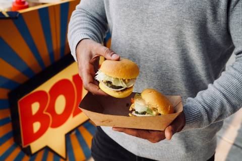 بولد برجر ل٧٠ شخص