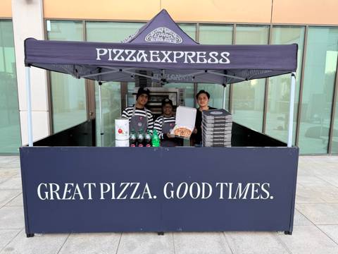 Pizza & Pasta Station for 25 Persons