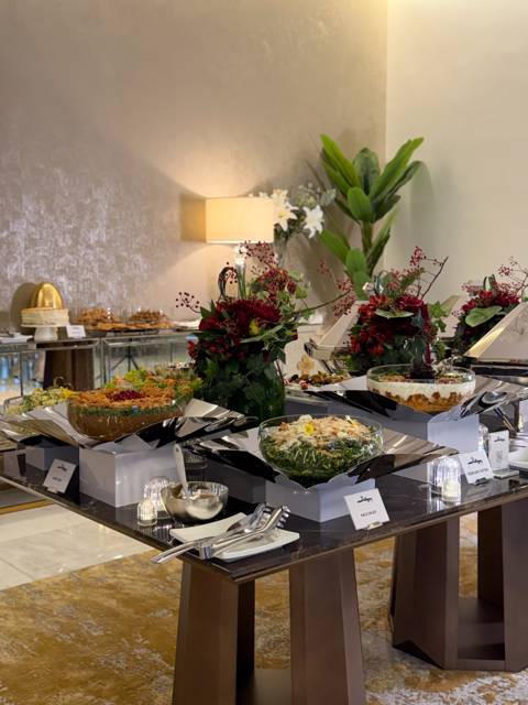 بوفيه بيتاز ل٣٠ شخص