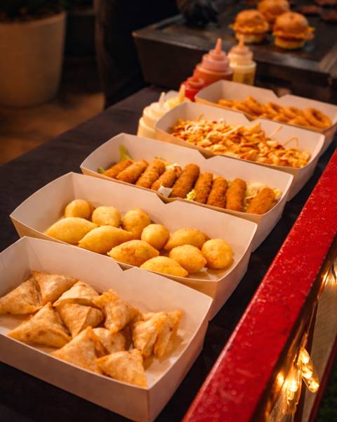 Slider Station for 15 Persons